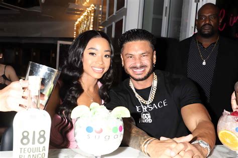 pauly d and nikki engaged|Trouble with DJ Pauly D, Nikki relationship on Jersey。